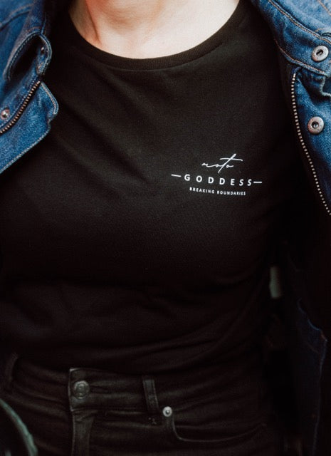 URBAN GODDESS - T-Shirt