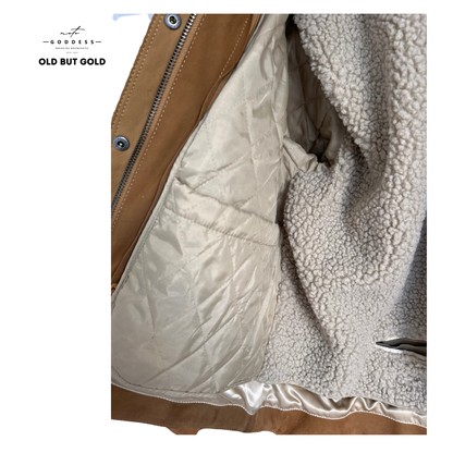 SPIRIT MOTORS Brave Ebony Jacke für Frauen, Größe M, beige mit Fellkragen, viele Taschen NEU