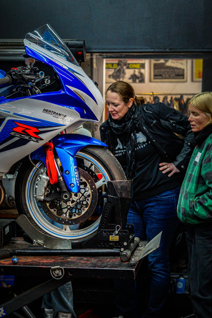 Goddess Basic - Schrauber-Workshop + Segura Overall (Latzhose) - women only